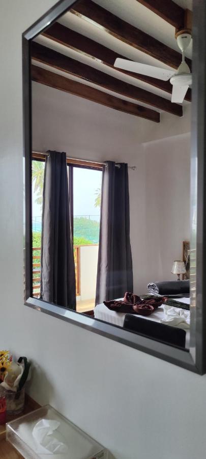 Cowry Inn Fulidhoo Bagian luar foto